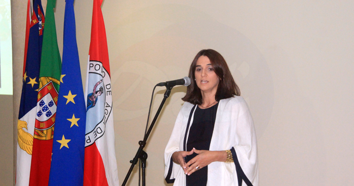 agua-de-pau-casa-do-povo-cristina-calisto-decq-mota-presidente-camara-jornal-diario-lagoa-acores